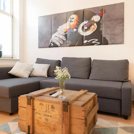 Apartmán In Der Kutschgasse - Altstadt - Parkplatz Nach Verfuegbarkeit - Kueche - Wifi - Powered By Ko-living Halle (Saale)
