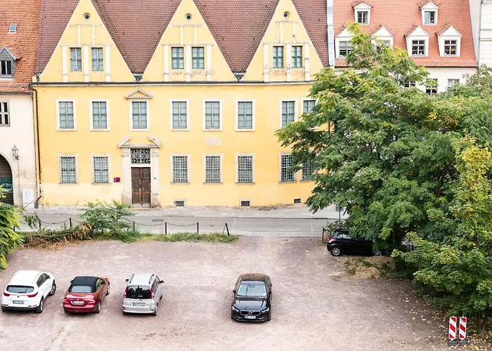 In Der Kutschgasse - Altstadt - Parkplatz Nach Verfuegbarkeit - Kueche - Wifi - Powered By Ko-living
