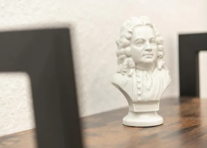 In Der Kutschgasse - Altstadt - Parkplatz Nach Verfuegbarkeit - Kueche - Wifi - Powered By Ko-living Halle (Saale)