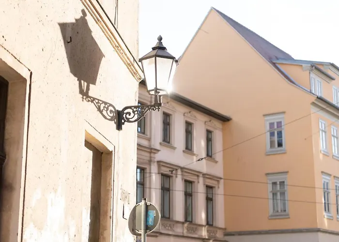 In Der Kutschgasse - Altstadt - Parkplatz Nach Verfuegbarkeit - Kueche - Wifi - Powered By Ko-living