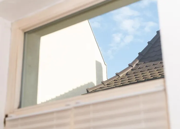 In Der Kutschgasse - Altstadt - Parkplatz Nach Verfuegbarkeit - Kueche - Wifi - Powered By Ko-living Lägenhet *