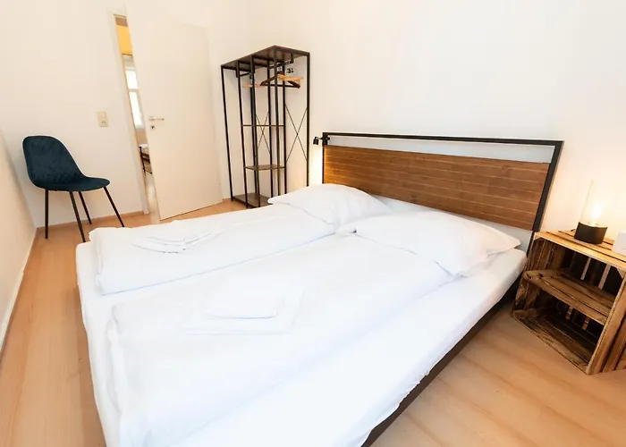 In Der Kutschgasse - Altstadt - Parkplatz Nach Verfuegbarkeit - Kueche - Wifi - Powered By Ko-living