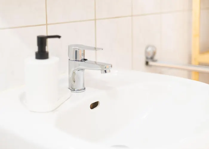 In Der Kutschgasse - Altstadt - Parkplatz Nach Verfuegbarkeit - Kueche - Wifi - Powered By Ko-living *