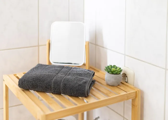 In Der Kutschgasse - Altstadt - Parkplatz Nach Verfuegbarkeit - Kueche - Wifi - Powered By Ko-living Lägenhet Halle (Saale)