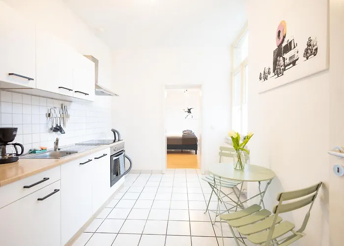 In Der Kutschgasse - Altstadt - Parkplatz Nach Verfuegbarkeit - Kueche - Wifi - Powered By Ko-living