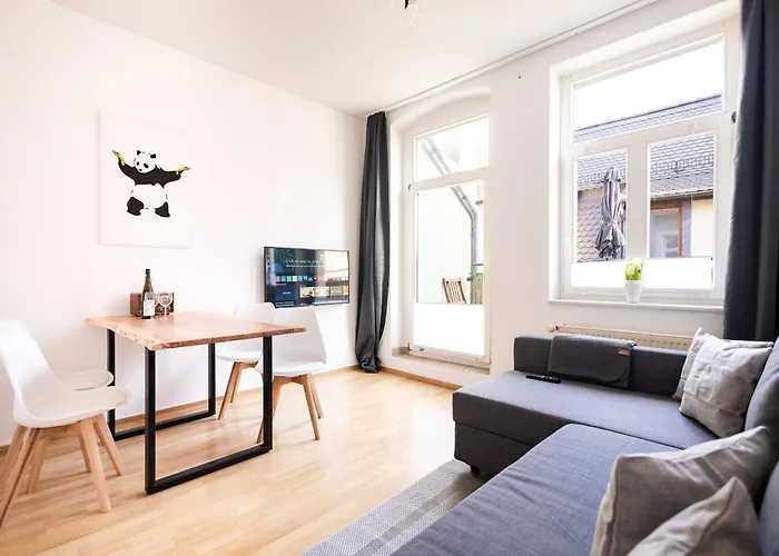 In Der Kutschgasse - Altstadt - Parkplatz Nach Verfuegbarkeit - Kueche - Wifi - Powered By Ko-living Halle (Saale)